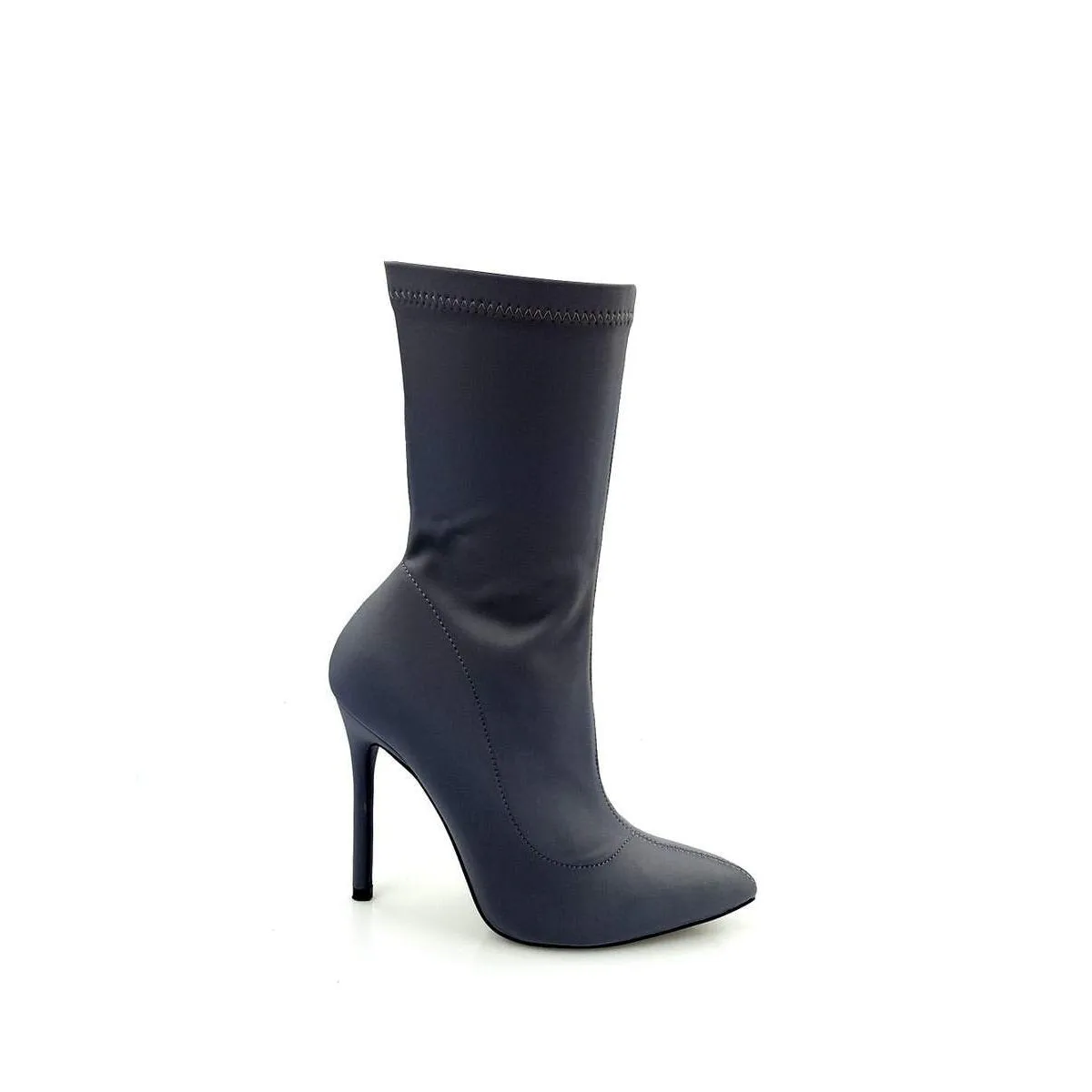 Bobbie Pointed Toe Ankle Boot